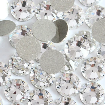Vrh prodajo 1440pcs/Paket 1,4 mm Kristalno Okraski Kamen Nail Art Ravno Nazaj Okrasnih